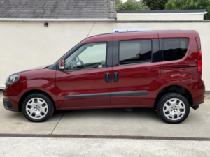 2020 Fiat Doblo 1.4 Combi N1 1.4 Mpi 95hp Sx Gowrings Mobility Conversion Wheelchair Adapted Wav 2020 in Red — image 6