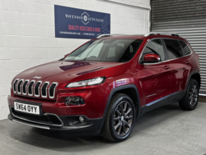 2015 Jeep Cherokee 2.0 Cherokee 2.0 140hp Limited 4WD 6spd Manual in Red — image 5