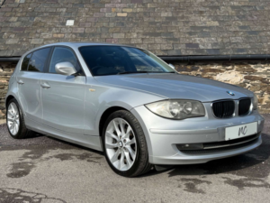 2011 BMW 1 Series 2.0 116i Sport 5dr in Silver — image 3