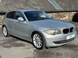 2011 BMW 1 Series 2.0 116i Sport 5dr in Silver — image 5
