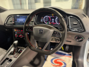 2020 SEAT Leon 1.5 Tsi Evo Fr Black Edition DSG Euro 6 (s/s) 5dr in White — image 2