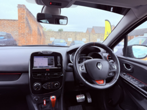 2014 Renault Clio 1.6 Tce Renaultsport Lux in Black — image 2