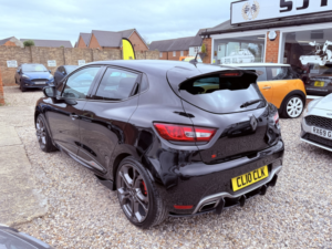 2014 Renault Clio 1.6 Tce Renaultsport Lux in Black — image 4