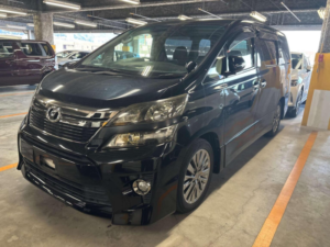 2013 Toyota Vellfire 3.5 V6 Z Golden Eyes 5dr 7 Seats in Black — image 5