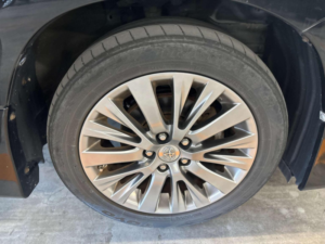 2013 Toyota Vellfire 3.5 V6 Z Golden Eyes 5dr 7 Seats in Black — image 6