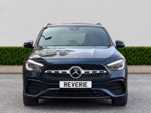 2021 Mercedes-Benz Gla 2.0 Gla200d Amg Line (executive) SUV 5dr Diesel 8g-Dct Euro 6 (s/s) (150 Ps) in Blue — image 2