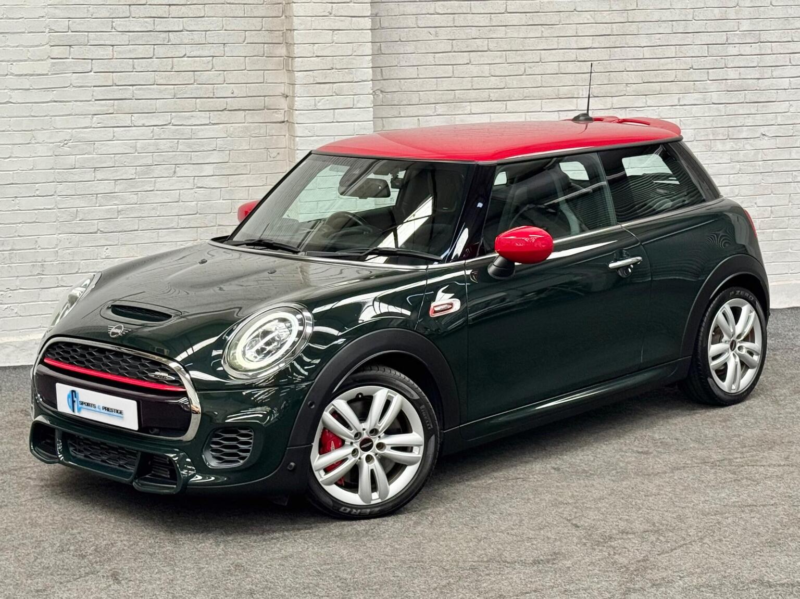 2020 MINI Hatch 2.0 John Cooper Works Steptronic Euro 6 (s/s) 3dr in Green — image 1