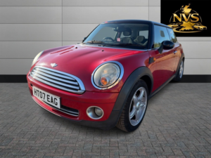 2007 MINI Hatch 1.4 One Hatch in Red — image 3