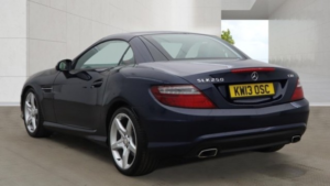 2013 Mercedes-Benz Slk 2.1 Slk250 Cdi Amg Sport in Blue — image 6