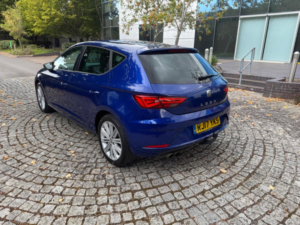2017 SEAT Leon 1.4 Tsi Xcellence Technology Euro 6 (s/s) 5dr in Blue — image 4