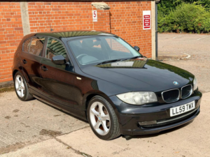 2009 BMW 1 Series 2.0 116i Sport Euro 5 5dr in Black — image 2