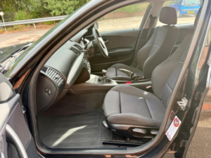 2009 BMW 1 Series 2.0 116i Sport Euro 5 5dr in Black — image 5