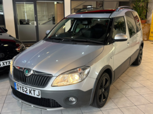 2012 Skoda Roomster 1.6 Tdi Scout in Silver — image 6