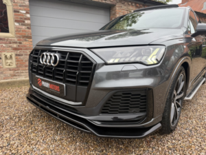 2020 Audi Q7 3.0 Tdi V6 50 Black Edition in Grey — image 5