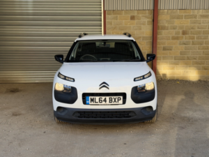 2015 Citroen C4 Cactus 1.2 Puretech Feel in White — image 2