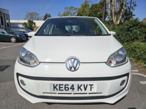 2014 Volkswagen Up! 1.0 Bluemotion Tech High Up! in White — image 4