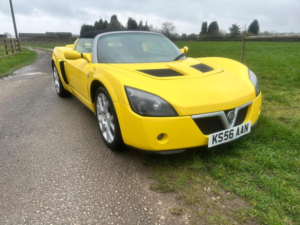 2006 Vauxhall Vx220 2.0i Turbo 16v Targa 2dr in Yellow — image 2