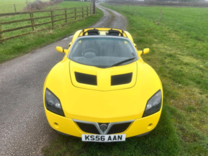 2006 Vauxhall Vx220 2.0i Turbo 16v Targa 2dr in Yellow — image 3