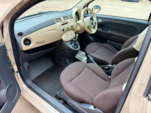 2013 Fiat 500 1.2 Lounge Dualogic Euro 4 3dr in Beige — image 4