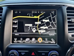 2014 Jeep Grand Cherokee 3.0 Grand Cherokee 3.0l V6 Crd Limited + in White — image 2
