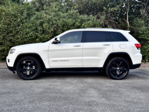 2014 Jeep Grand Cherokee 3.0 Grand Cherokee 3.0l V6 Crd Limited + in White — image 6
