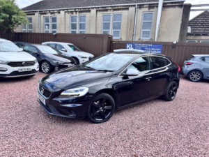 2019 Volvo V40