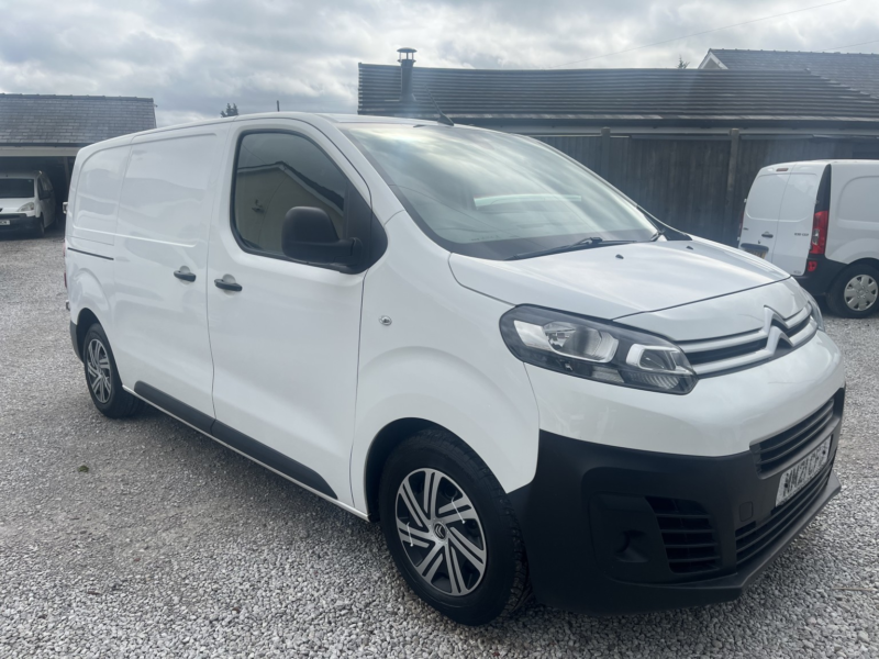 2021 Citroen Dispatch 1.5 Bluehdi 1000 Enterprise M in White — image 1