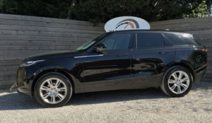 2018 Land Rover Range Rover Velar 2.0 D240 Se in Black — image 2