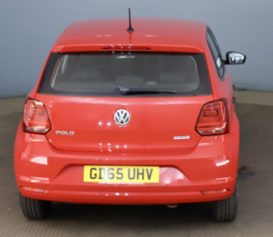 2015 Volkswagen Polo 1.0 Bluemotion Tech S in Red — image 4