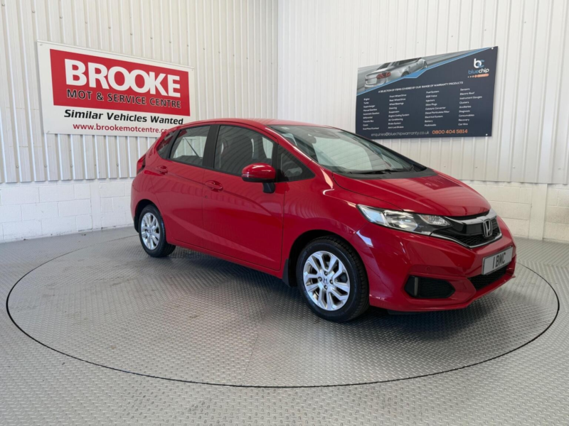 2019 Honda Jazz 1.3 I-Vtec Se Navi Euro 6 (s/s) 5dr in Red — image 1