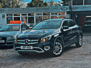 2017 Mercedes-Benz Gla 2.1 Gla200d Se 7g-Dct Euro 6 (s/s) 5dr in Blue — image 3