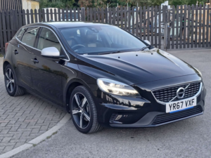 2017 Volvo V40