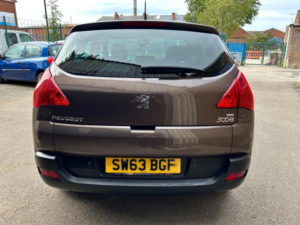 2013 Peugeot 3008 1.6 E-Hdi Active Egc Euro 5 (s/s) 5dr in Brown — image 4