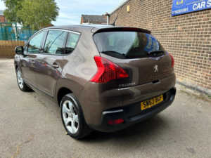 2013 Peugeot 3008 1.6 E-Hdi Active Egc Euro 5 (s/s) 5dr in Brown — image 5