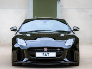 2017 Jaguar F-Type 5.0 V8 Svr Auto AWD Euro 6 (s/s) 2dr in Black — image 5