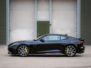 2017 Jaguar F-Type 5.0 V8 Svr Auto AWD Euro 6 (s/s) 2dr in Black — image 6