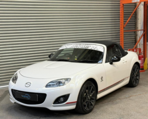 2012 Mazda Mx-5 1.8i Kuro Euro 5 2dr in Multicolour — image 4
