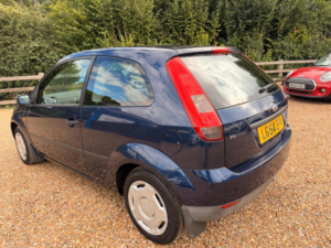 2004 Ford Fiesta 1.25 Finesse 3dr in Blue — image 5