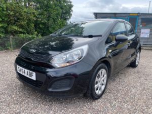 2014 Kia Rio 1.1 Crdi Ecodynamics 1 Air Hatchback 5dr Diesel Manual Euro 5 (s/s) (74 Bhp) in Black — image 2