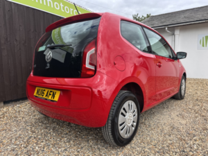 2016 Volkswagen Up! 1.0 Move Up! in Red — image 6