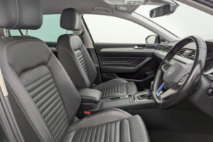 2022 Volkswagen Passat 1.4 Tsi 13kwh Gte Estate 5dr Petrol Plug-In Hybrid DSG Euro 6 (s/s) (218 Ps) in Grey — image 3