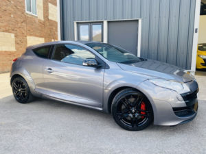 2011 Renault Megane 2.0 T 16v Renaultsport in Grey — image 3