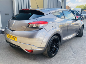 2011 Renault Megane 2.0 T 16v Renaultsport in Grey — image 6