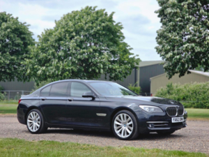 2013 BMW 7 Series 3.0 740i Activehybrid 7 Se Auto Euro 5 (s/s) 4dr in Grey — image 2