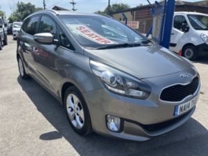 2014 Kia Carens