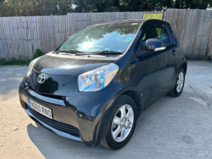 2011 Toyota Iq 1.0 Vvt-I Euro 4 3dr in Black — image 3