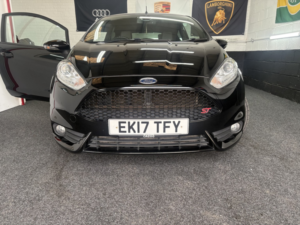 2017 Ford Fiesta 1.6 T Ecoboost St-3 in Black — image 3