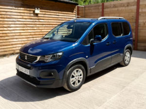 2021 Peugeot Rifter 4 SEAT Petrol Auto Wheelchair Accessible Disabled Access Vehicle Wav in Blue — image 5