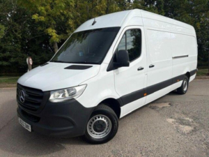 2023 Mercedes-Benz Sprinter 2.0 315 Cdi Progressive Rwd L3 H2 Euro 6 (s/s) 5dr in White — image 3