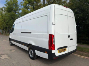 2023 Mercedes-Benz Sprinter 2.0 315 Cdi Progressive Rwd L3 H2 Euro 6 (s/s) 5dr in White — image 5
